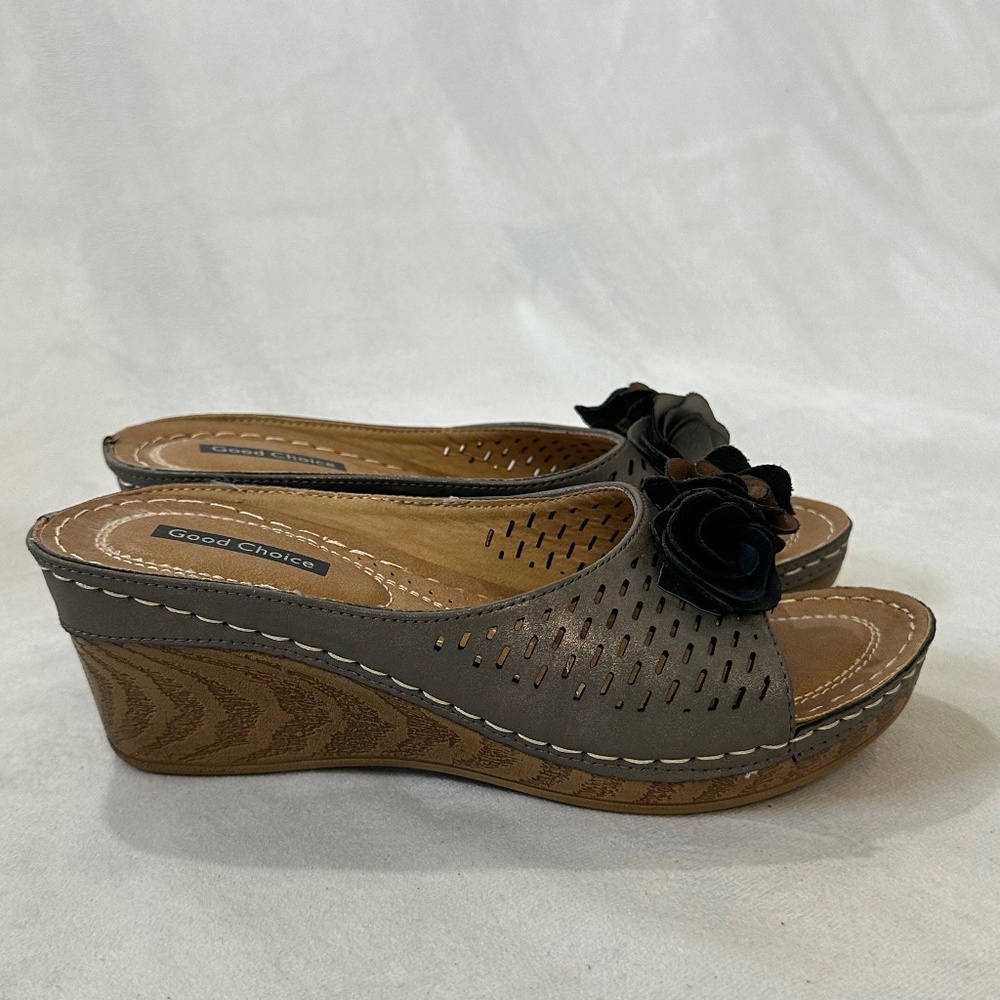 GC Shoes Juliet Wedge Sandals, Pewter